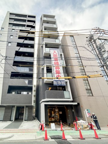 グランパークコートの外観