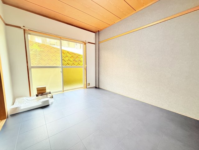 スカイピア103号室のロビー