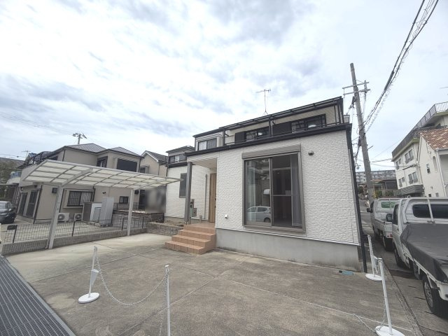 垂水区青山台３丁目戸建の外観