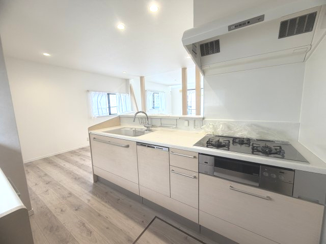 垂水区青山台３丁目戸建のキッチン