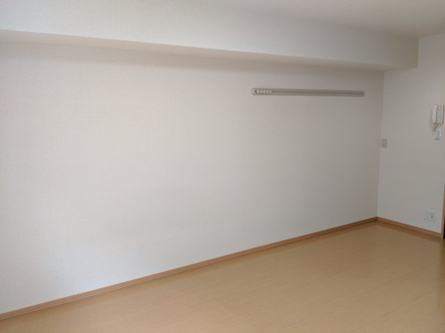 アーバンレクサスの洋室