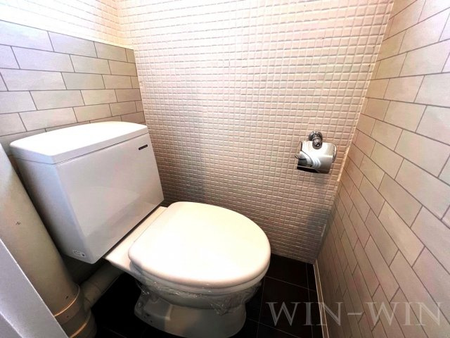 オレンジハイツ赤岩のトイレ|イメージ（同建物内別部屋の写真です）