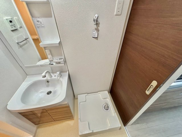 ルアナテラス38の洗面所