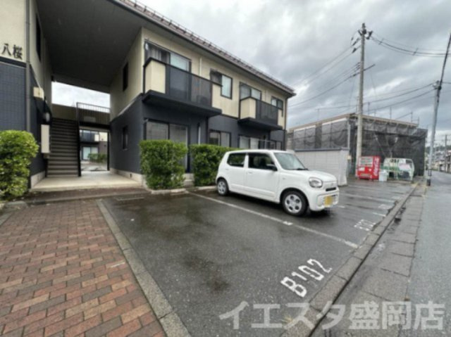 ディアス八桜 Ｂの駐車場