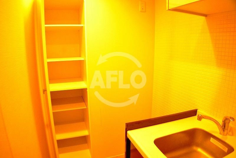 プライムアーバン堺筋本町の設備|プライムアーバン堺筋本町　キッチン収納