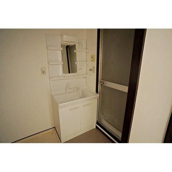 【洗面所】 | アイランドビレッジ | 別号室参考写真