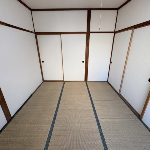 中島マンションの和室