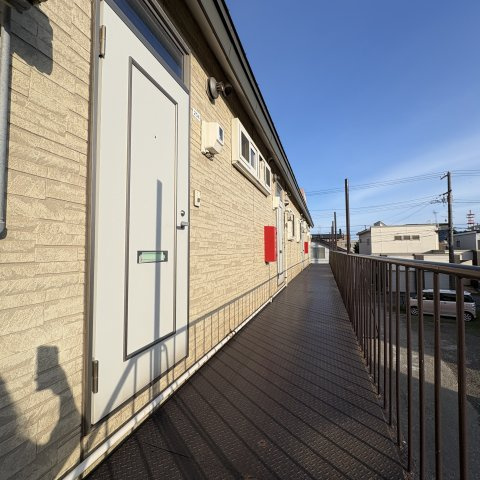 中島マンションのエントランス