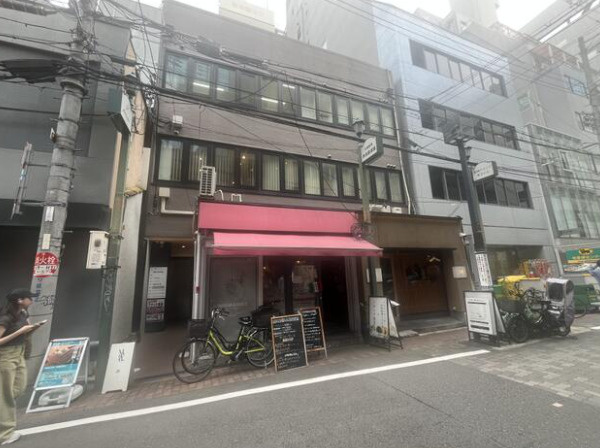 大阪市中央区南本町３丁目の店舗事務所