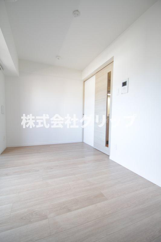 プロスタイルウェルス関内住吉町の洋室