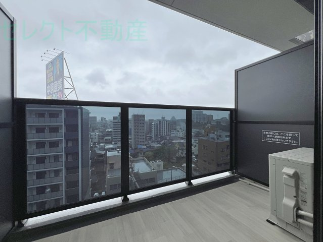メイクスWアート丸の内のバルコニー