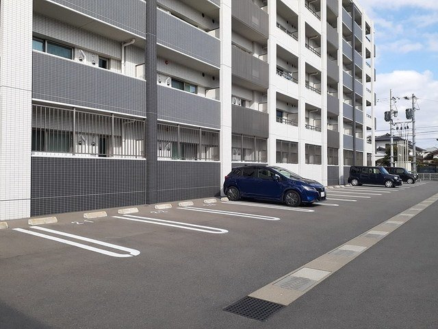 【駐車場】 | ＥＬＥＶＩＴＡ弥永