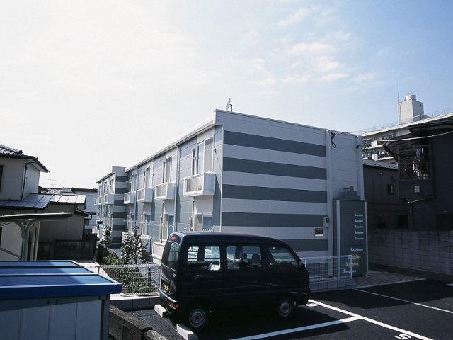 レオパレスベンデュール