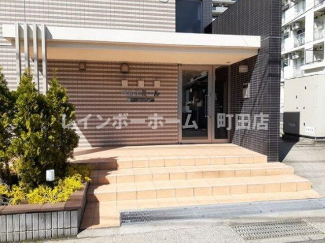 ベル　エミール※初期費用分割あと払いサービス利用可能物件のエントランス