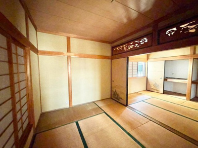 【和室】 | 浜寺石津町西４丁　中古一戸建 | 住宅ローン相談会も開催中ですので、お気軽にお問い合わせ下さいませ♪現地見学などお気軽にお問い合わせ下さいませ♪