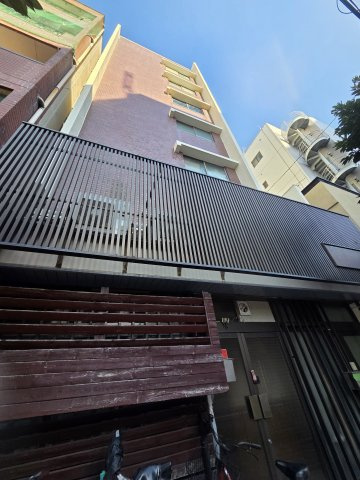 台東区千束２丁目の店舗事務所の外観
