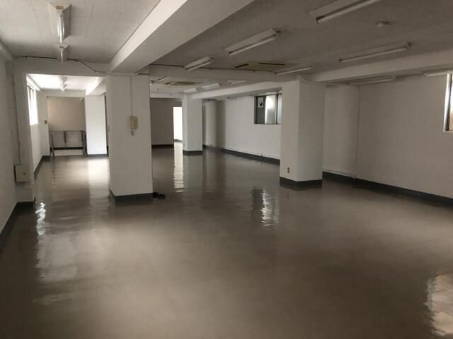 台東区千束２丁目の店舗事務所の内装