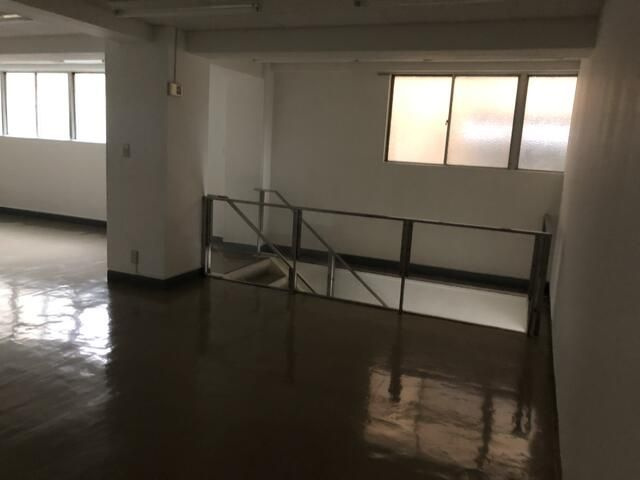 台東区千束２丁目の店舗事務所の内装