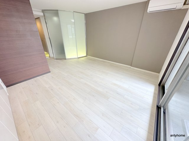 プライムアーバン堺筋本町　仲介手数料無料の居間・リビング