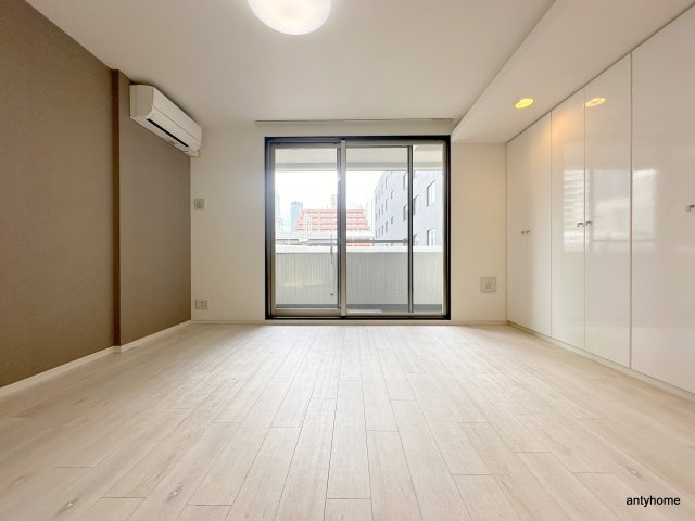 プライムアーバン堺筋本町　仲介手数料無料の洋室