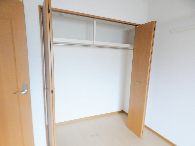 ロイヤル・レジデンス弐番館の収納