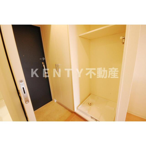 【設備】 | ガーデン蒲田 | 室内洗濯機置き場