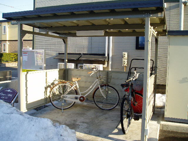 カサ・ミラの駐車場