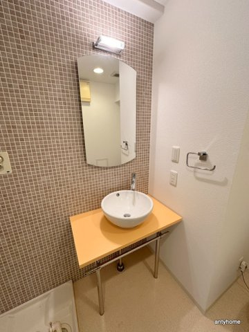 プライムアーバン堺筋本町　仲介手数料無料の洗面所
