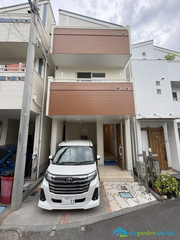 藤沢市片瀬4丁目　中古戸建の外観