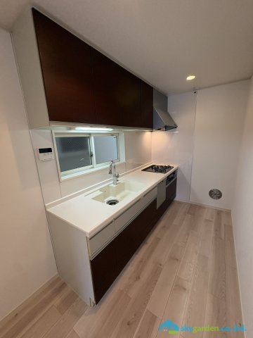 藤沢市片瀬4丁目　中古戸建のキッチン