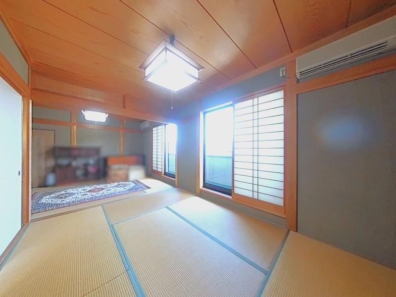 高知市潮見台2丁目　中古戸建ての和室|２F:6和室