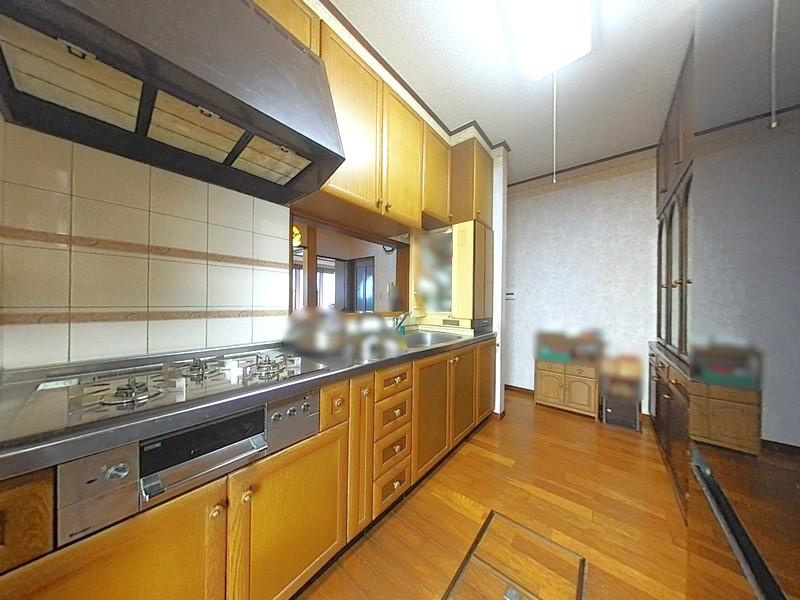 高知市潮見台2丁目　中古戸建てのキッチン