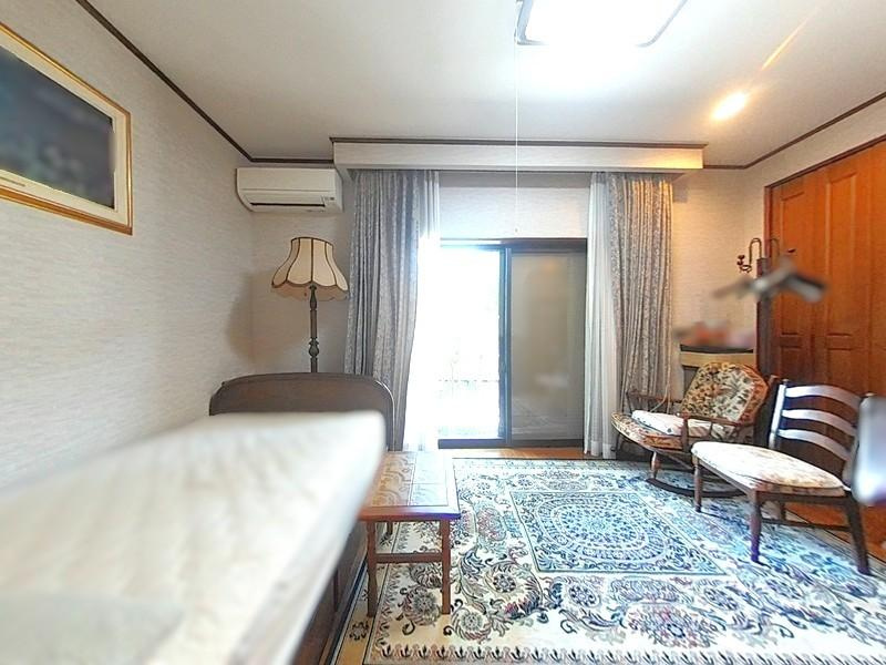 高知市潮見台2丁目　中古戸建ての洋室|１F:7.5洋室