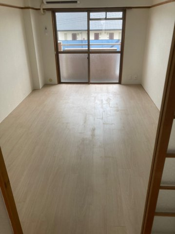 OAK VILLA 久留米の居間・リビング
