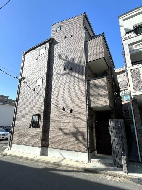 ＬＩＢＥＲＡ練馬中村橋の外観