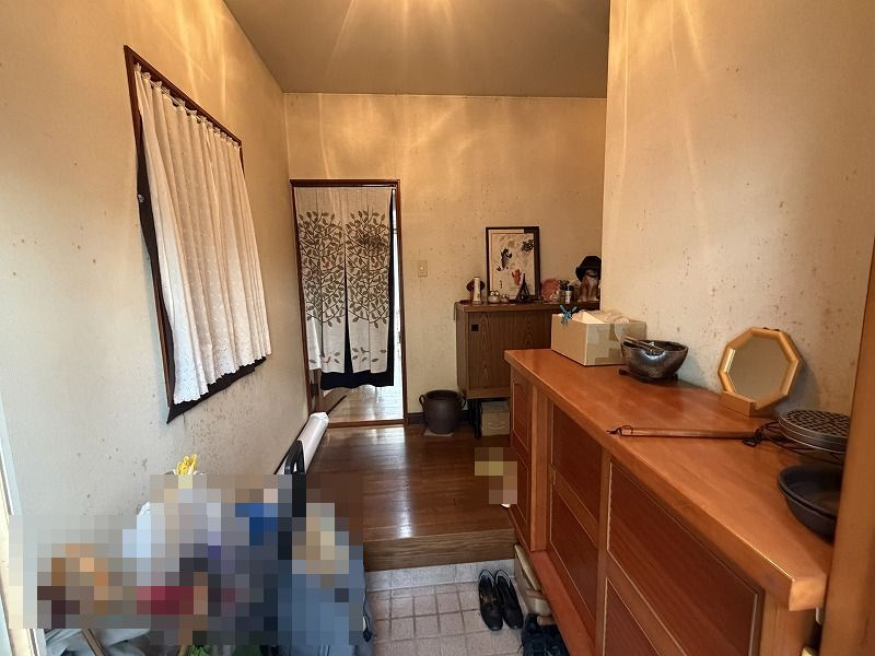 各務原市鵜沼羽場町５丁目の玄関