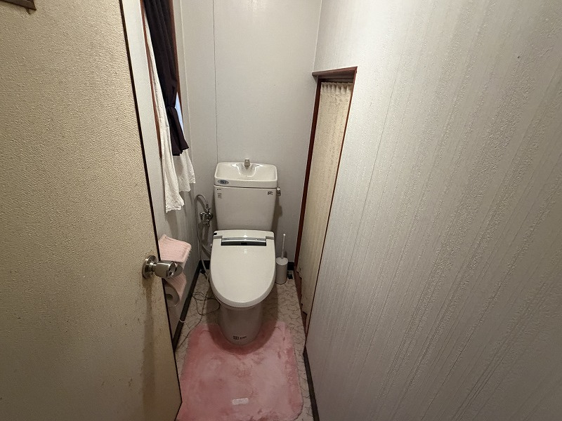 各務原市鵜沼羽場町５丁目のトイレ