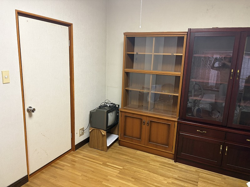 各務原市鵜沼羽場町５丁目の洋室