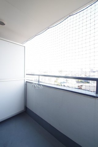 クロノス18三軒町のバルコニー