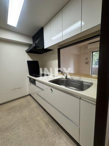 横浜市中区吉田町の賃貸マンションのキッチン