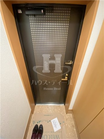 【玄関】 | ZCO並木ビル3rd | 収納もある玄関です