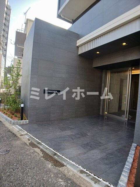 プレシャスのエントランス