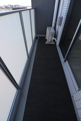 GENOVIA白糸台skygardenのバルコニー