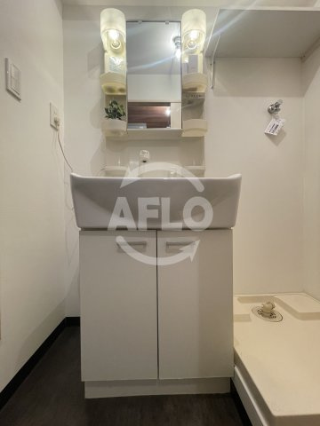 フォレスト梅田西の独立洗面台|フォレスト梅田　独立洗面化粧台