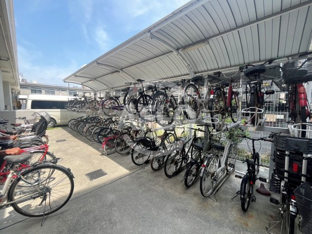 レジディア城北公園通のその他共用部分|レジディア城北公園通　駐輪場