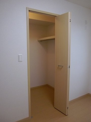 サン・グレイス　海老ケ瀬の収納