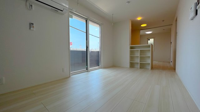 Beauportの居間・リビング|※反転タイプの間取となります。
