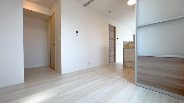 Beauportの洋室|※反転タイプの間取となります。