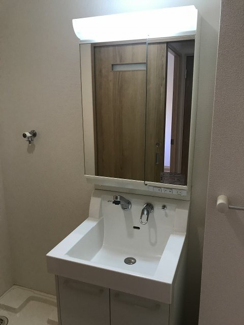 アンジュの洗面所|※別部屋のお写真で、現況優先と致します。