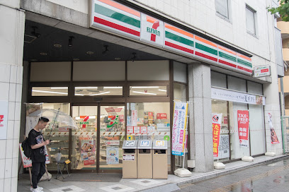 草野ビルの周辺